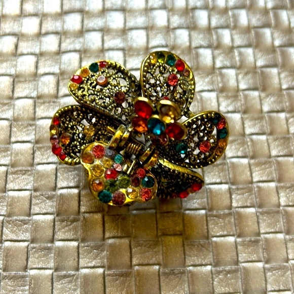 2 Bling metal hair clips​ - Picture 2 of 5